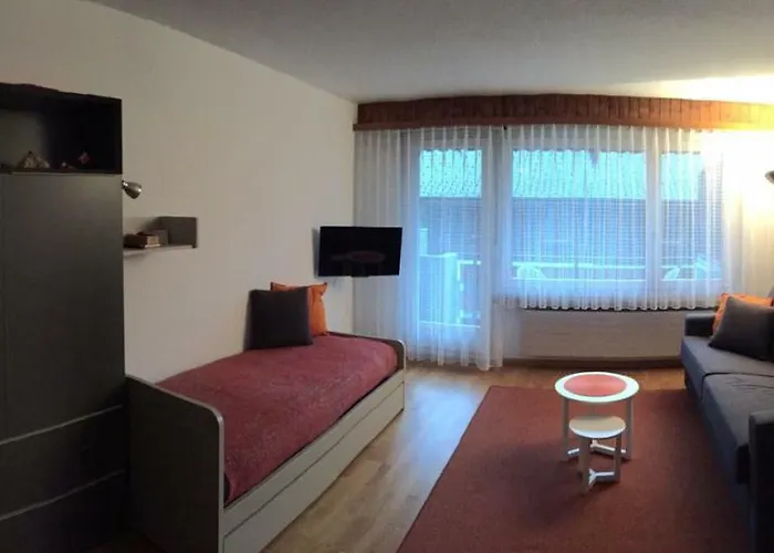 Leuca 24 لوكباد